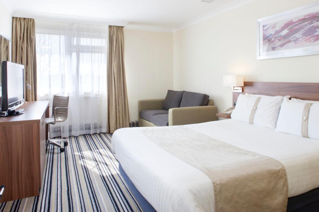 Holiday Inn Warrington By Ihg Esterno foto