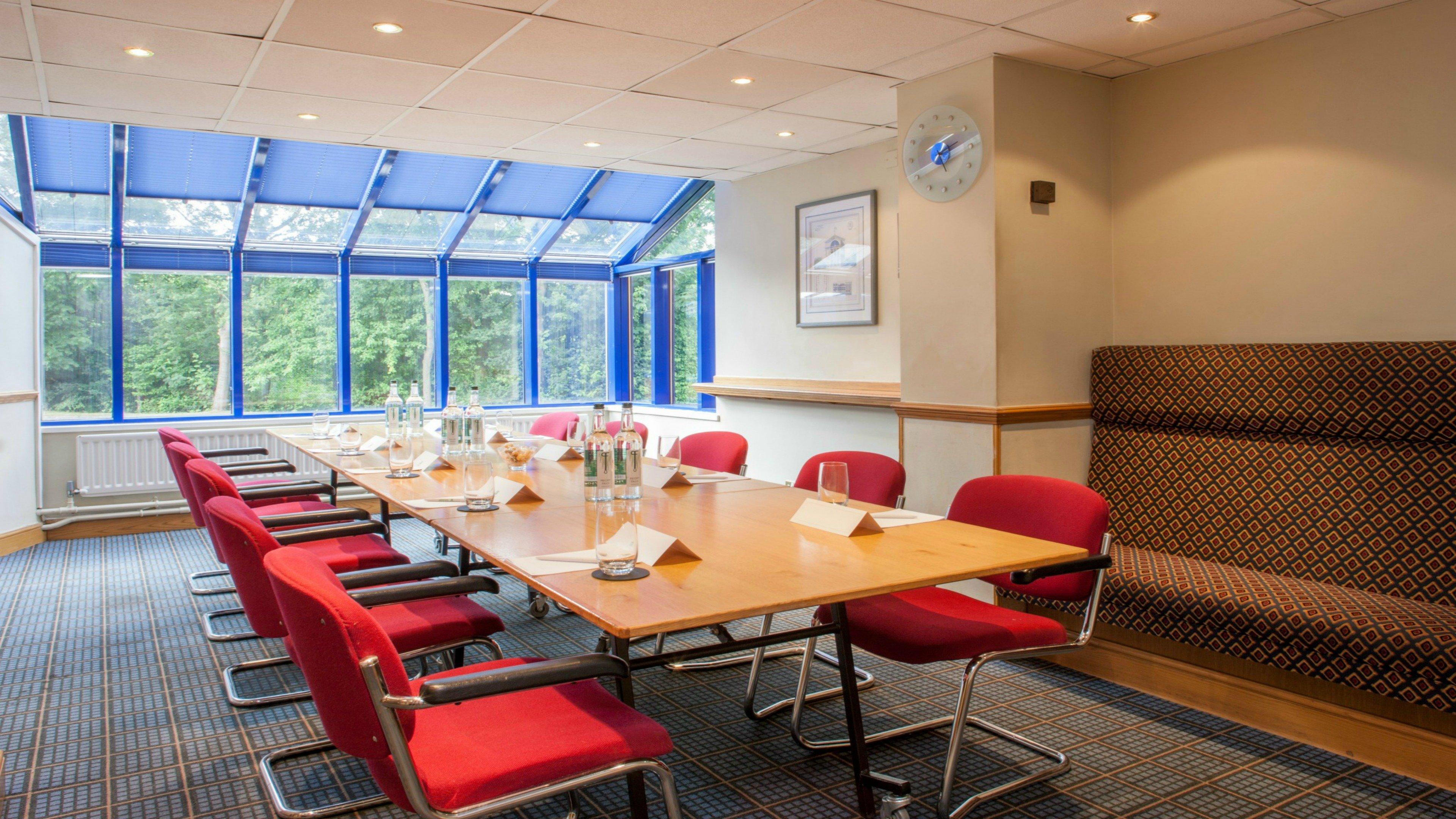 Holiday Inn Warrington By Ihg Esterno foto