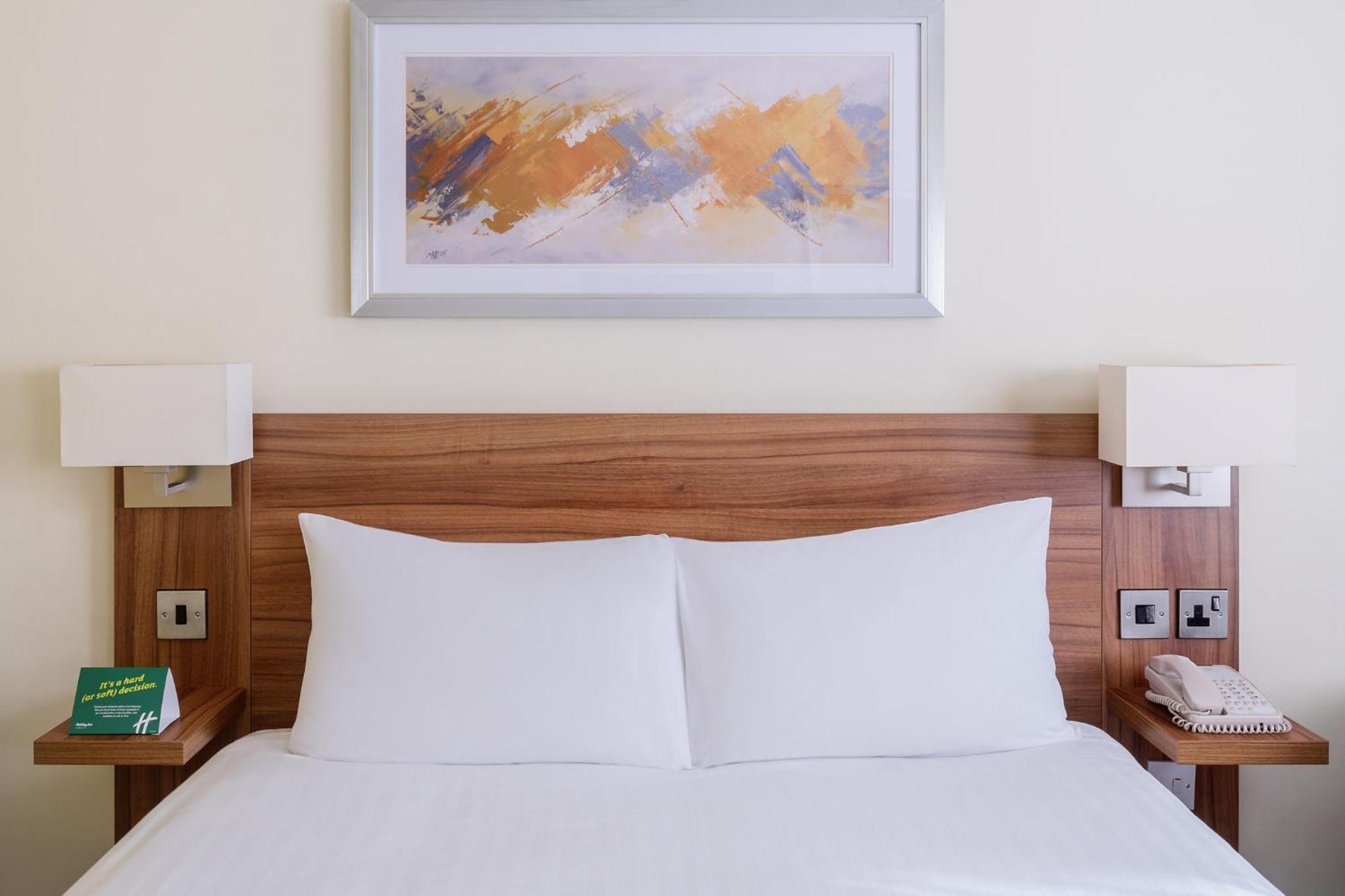 Holiday Inn Warrington By Ihg Esterno foto