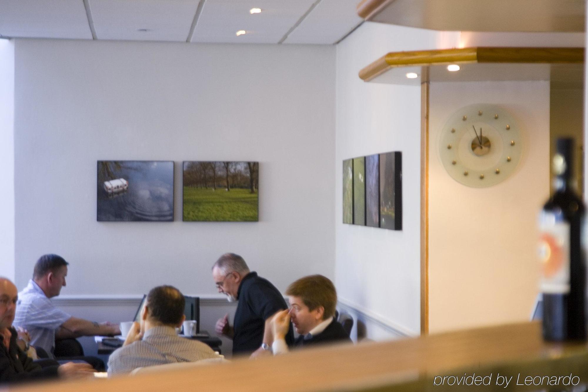 Holiday Inn Warrington By Ihg Esterno foto