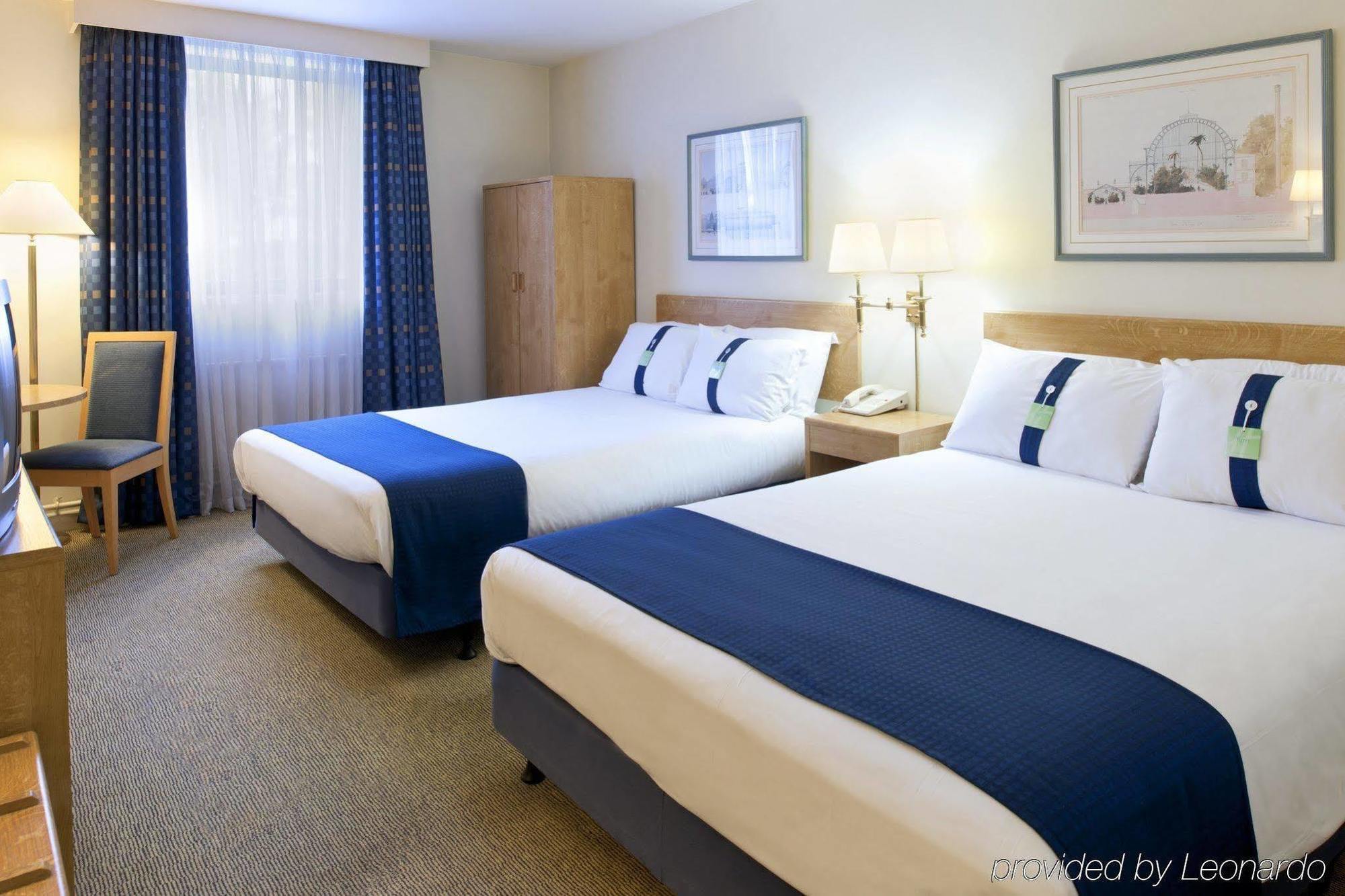 Holiday Inn Warrington By Ihg Esterno foto